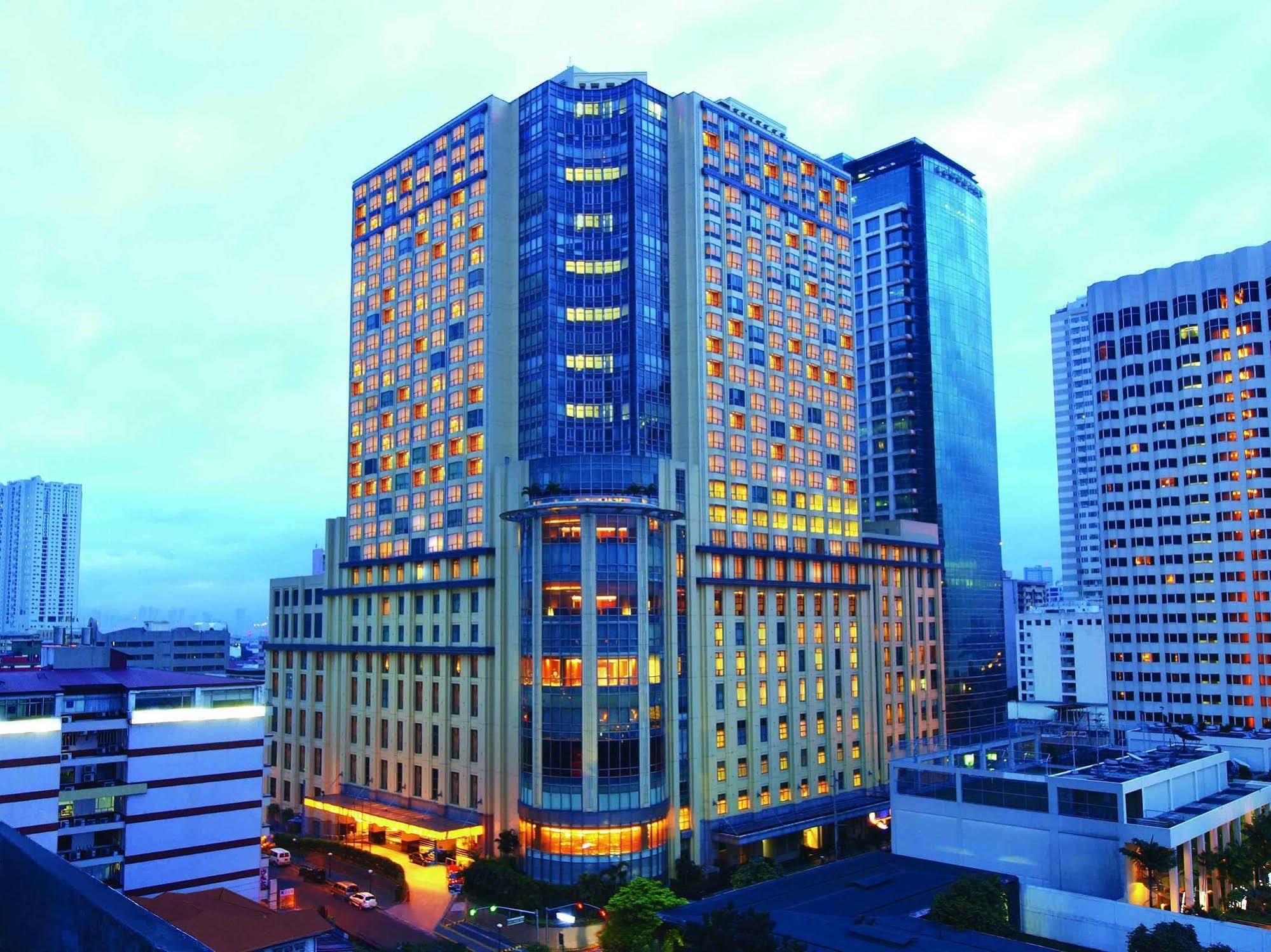 New Coast Hotel Manila Exterior photo